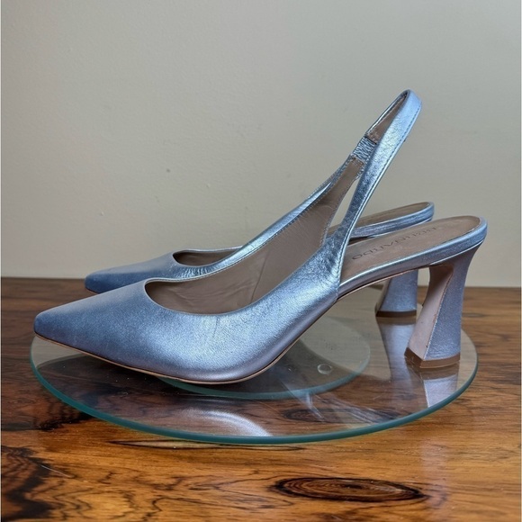 BERNARDO Slingback Pump in silver leather - Picture 6 of 16